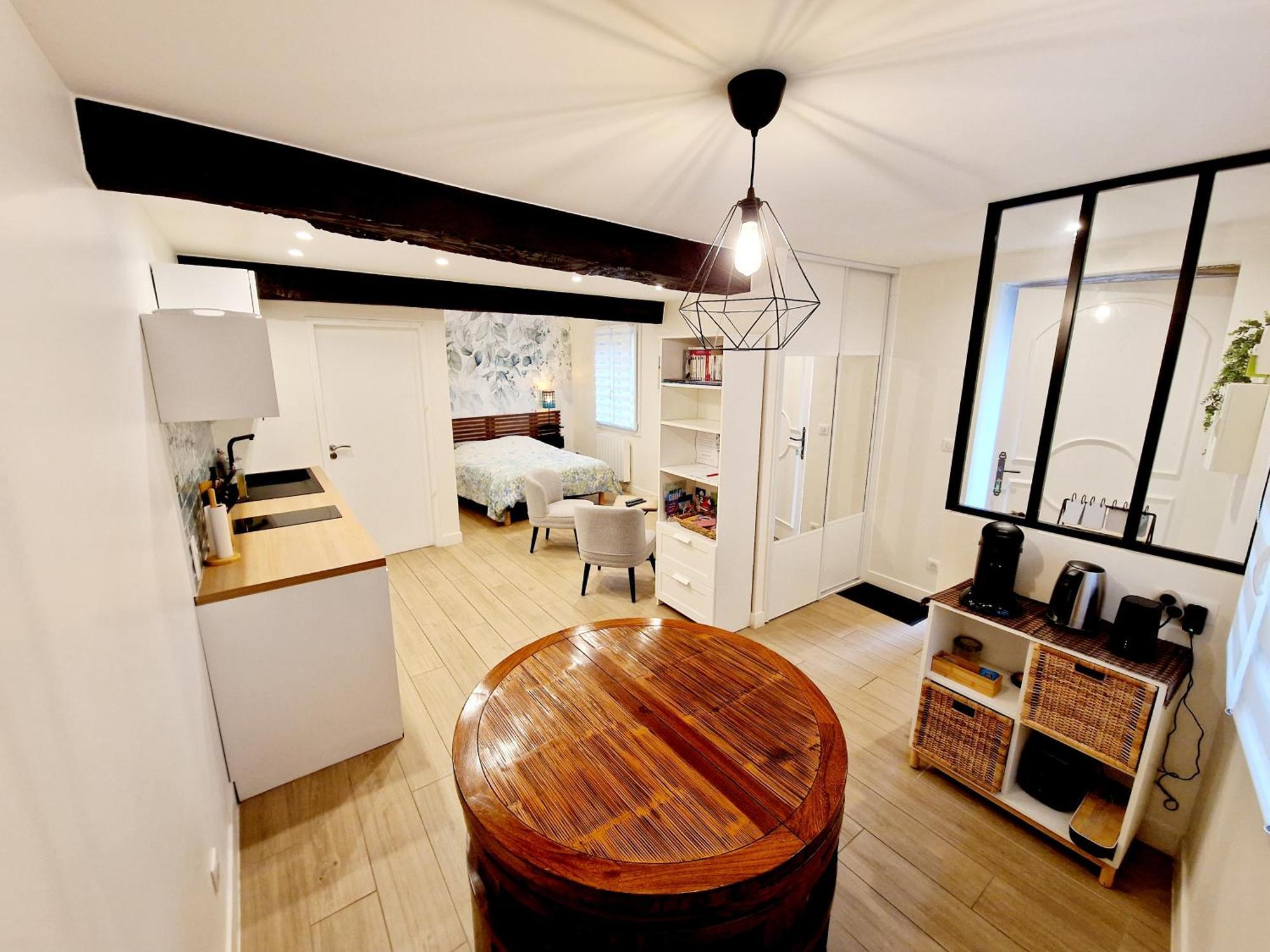 Studio Entierement Equipe Cailloux-sur-Fontaines エクステリア 写真