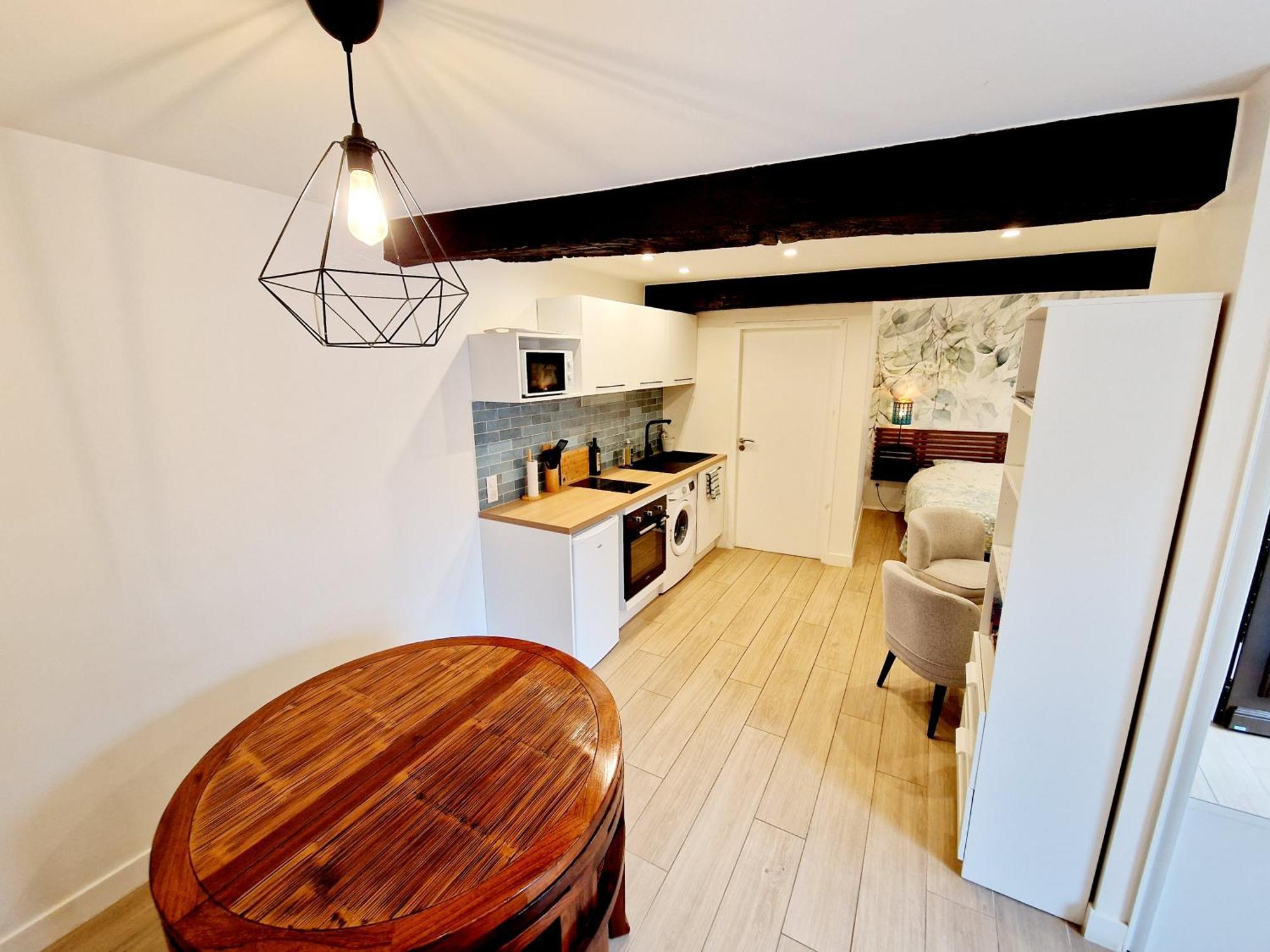Studio Entierement Equipe Cailloux-sur-Fontaines エクステリア 写真