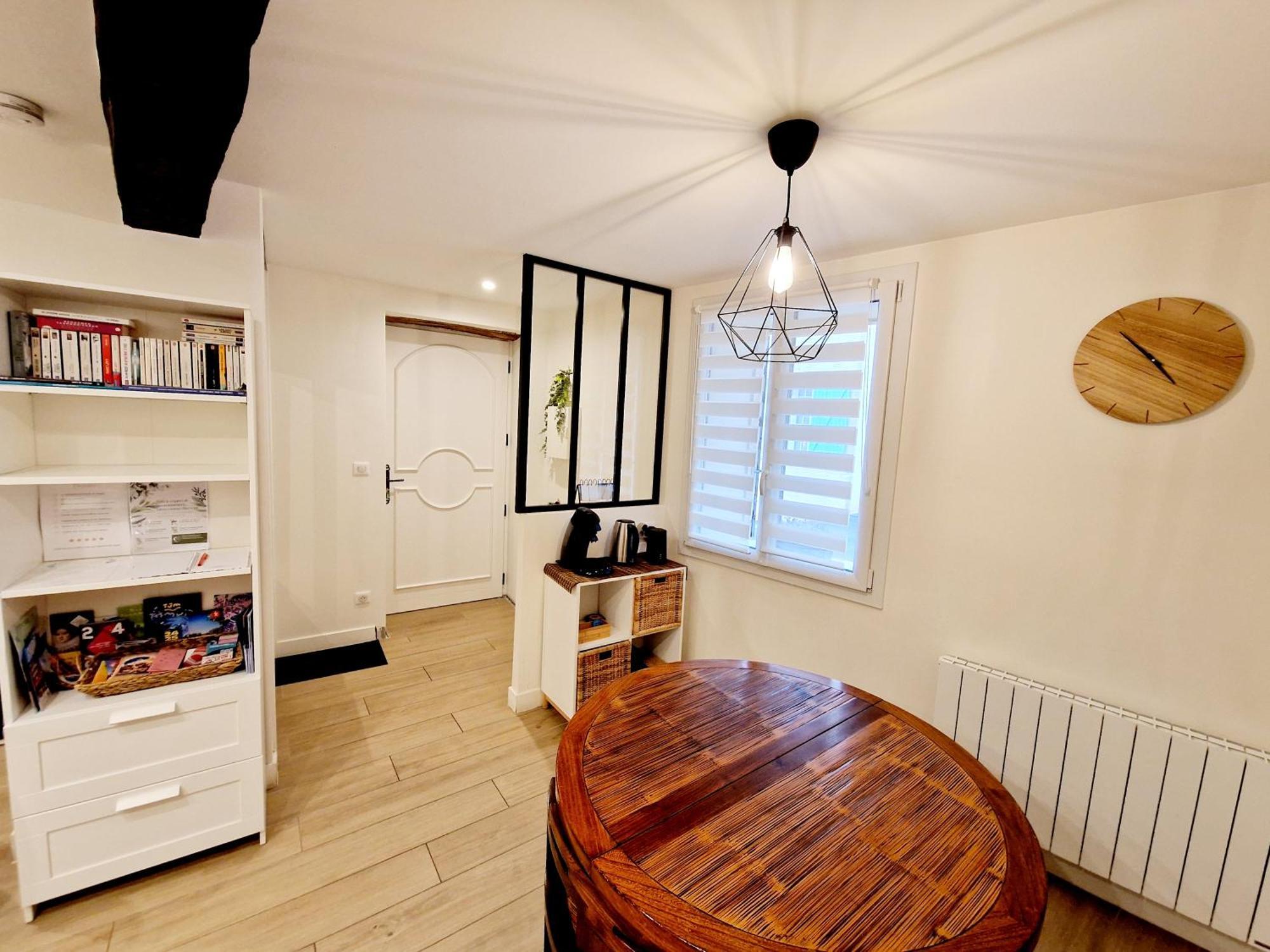 Studio Entierement Equipe Cailloux-sur-Fontaines エクステリア 写真